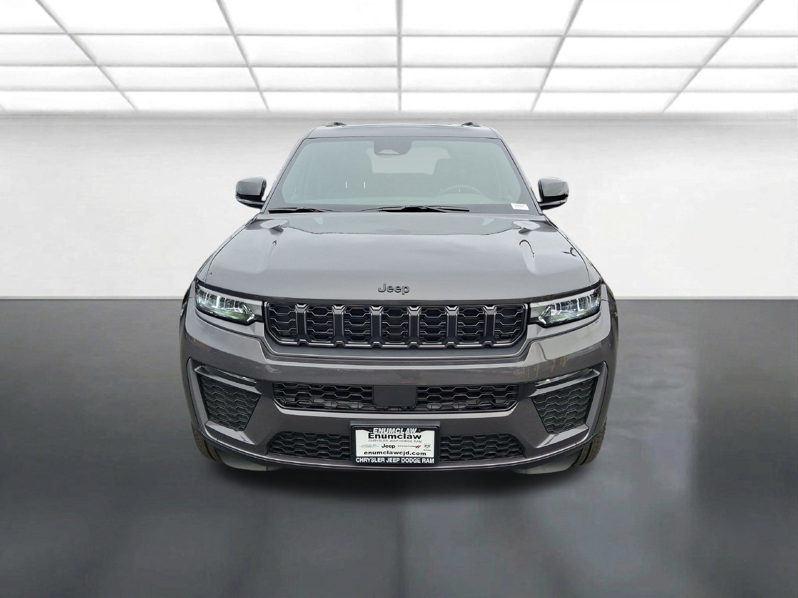New 2026 Jeep Grand Cherokee Limited w/ Limited Altitude Package AWD/4WD image 8