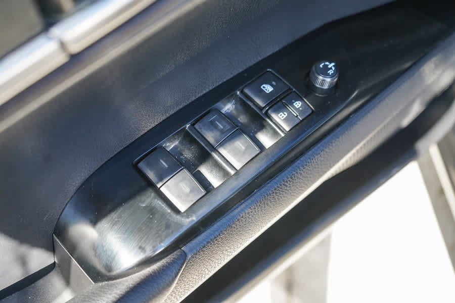 Used 2025 Toyota Camry LE FWD image 22