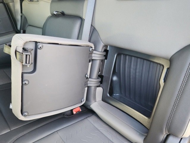 Used 2024 Chevrolet Silverado 1500 ZR2 image 56