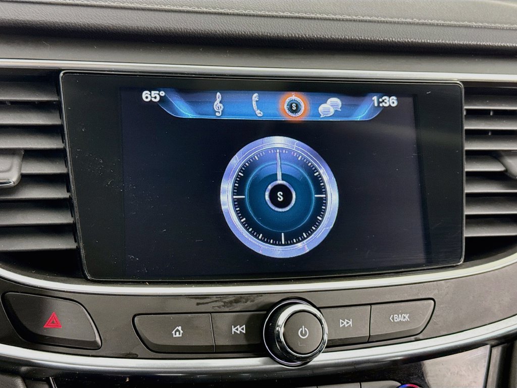 Used 2017 Buick LaCrosse Essence FWD image 14