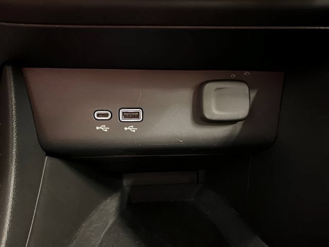 Certified 2025 Buick Encore GX Preferred AWD/4WD image 20