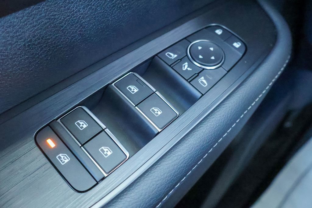 New 2026 Nissan Armada Platinum image 17