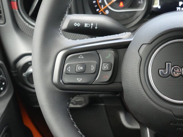 New 2025 Jeep Wrangler Unlimited Rubicon w/ XTREMEE 35" Tire Package image 20