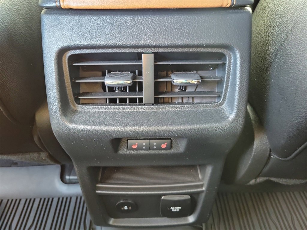 Certified 2024 Ford Edge Titanium w/ Titanium Elite Package image 13