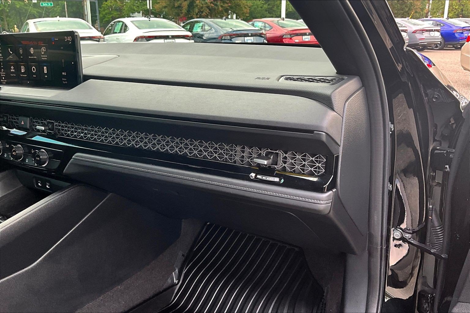 Used 2023 Honda Accord Sport image 16