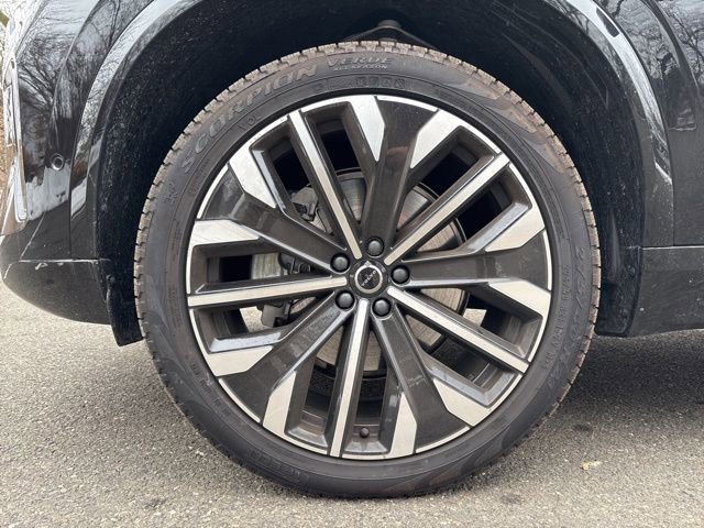 New 2026 Volvo XC90 B6 Plus w/ Protection Package Premier image 10