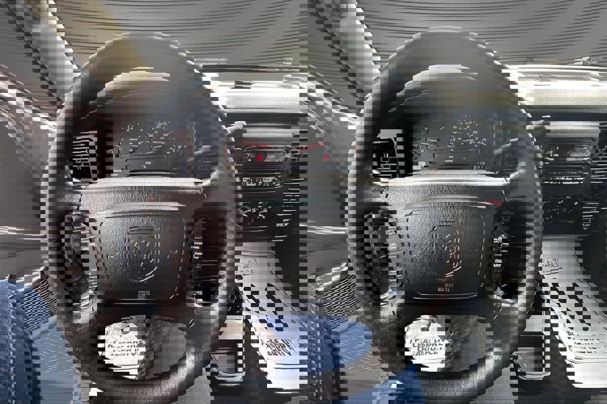 Used 2004 Dodge Dakota 4x4 Club Cab w/ Tire & Handling Group image 9