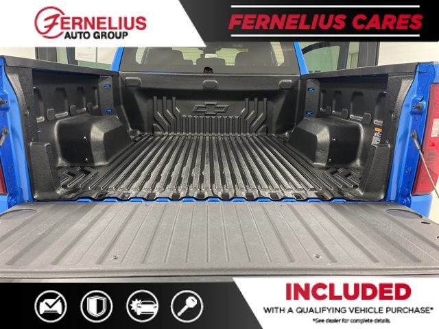 Used 2025 Chevrolet Silverado 1500 LT AWD/4WD image 23