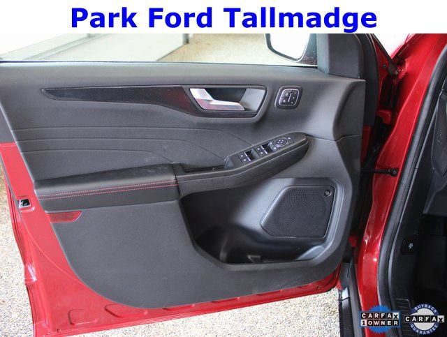 Used 2023 Ford Escape ST-Line Elite w/ Premium Technology Package image 11