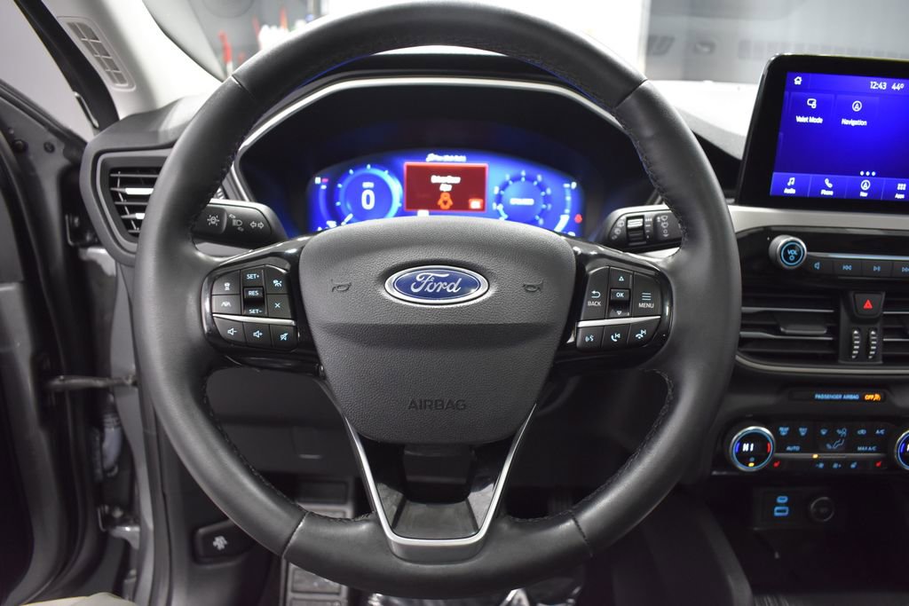 Used 2021 Ford Escape SEL w/ Technology Package image 29