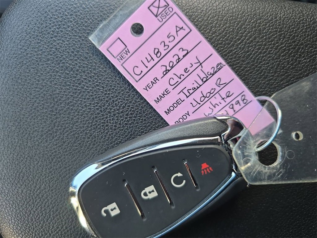 Certified 2023 Chevrolet TrailBlazer ACTIV w/ Convenience Package image 37