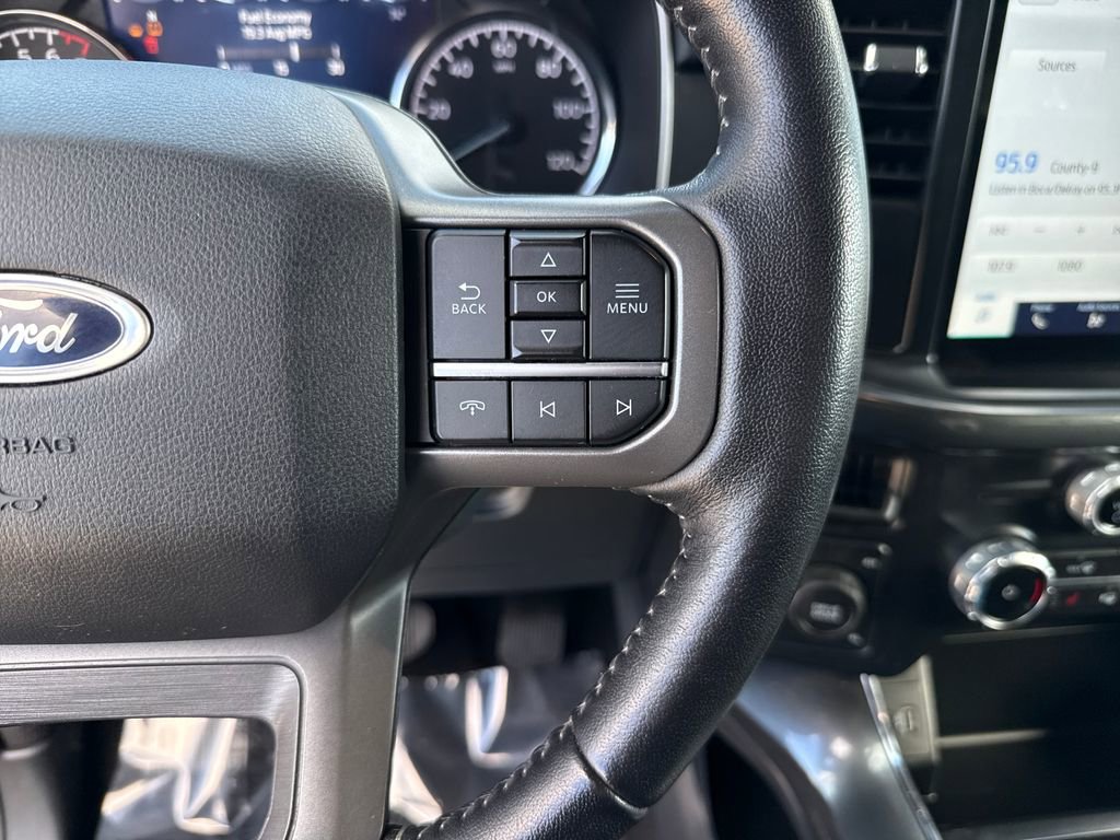 Certified 2022 Ford F150 XLT w/ Equipment Group 302A High image 17