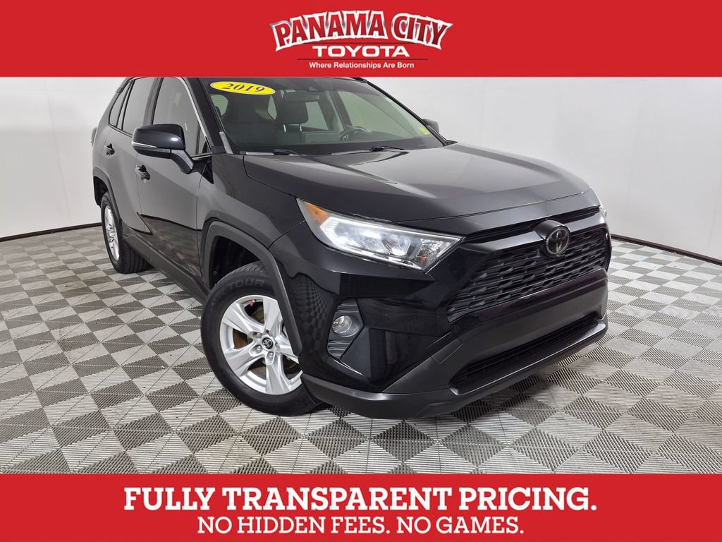 Used 2019 Toyota RAV4 XLE w/ Carpet Mat Package AWD/4WD image 1