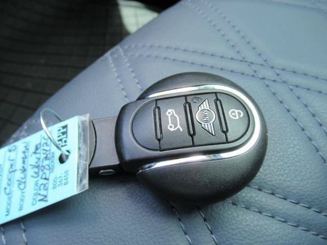 Used 2022 MINI Cooper Clubman S w/ Signature Upholstery Package FWD image 30