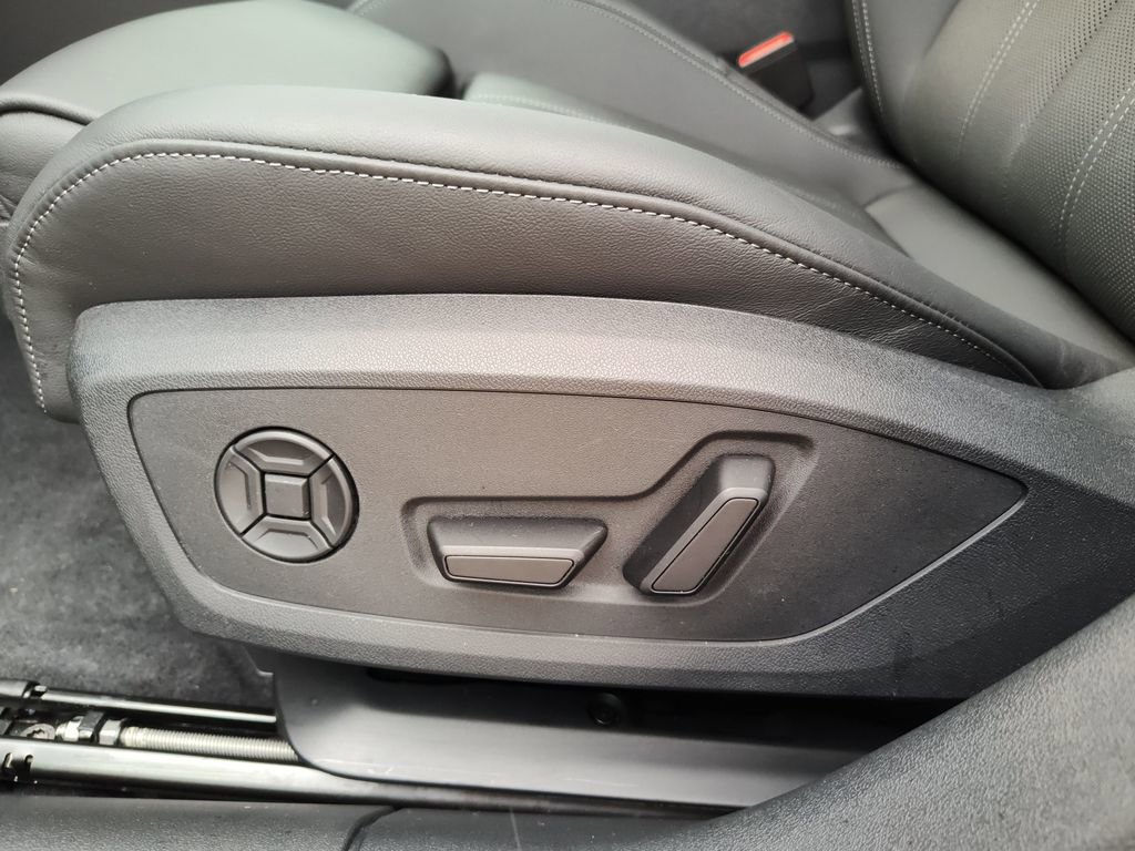 Used 2025 Audi A5 2.0T Premium Plus image 25