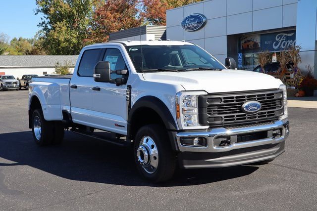 New 2026 Ford F450 XL w/ 360-Degree Camera Package AWD/4WD image 2