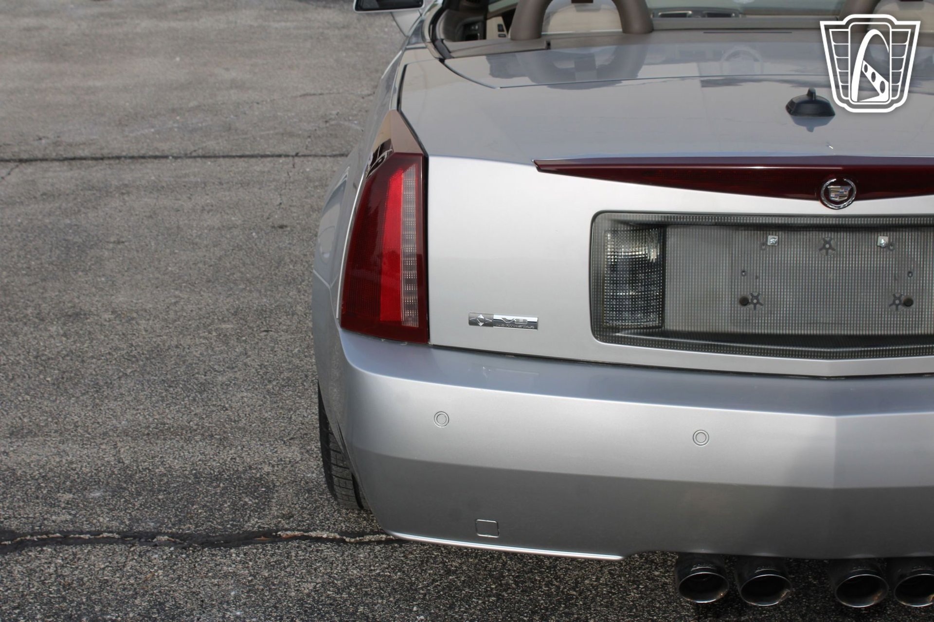 Used 2005 Cadillac XLR image 34