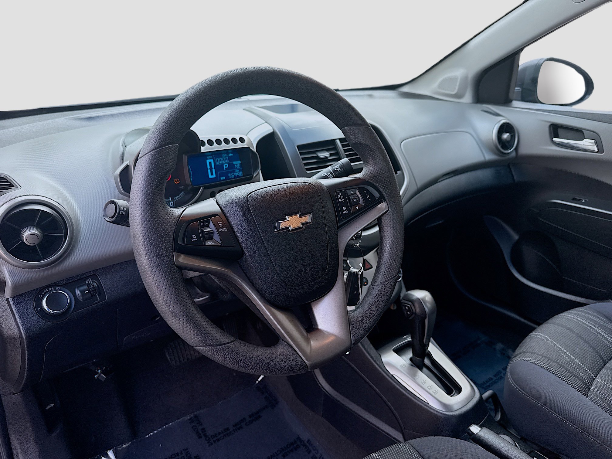 Used 2016 Chevrolet Sonic LT image 9