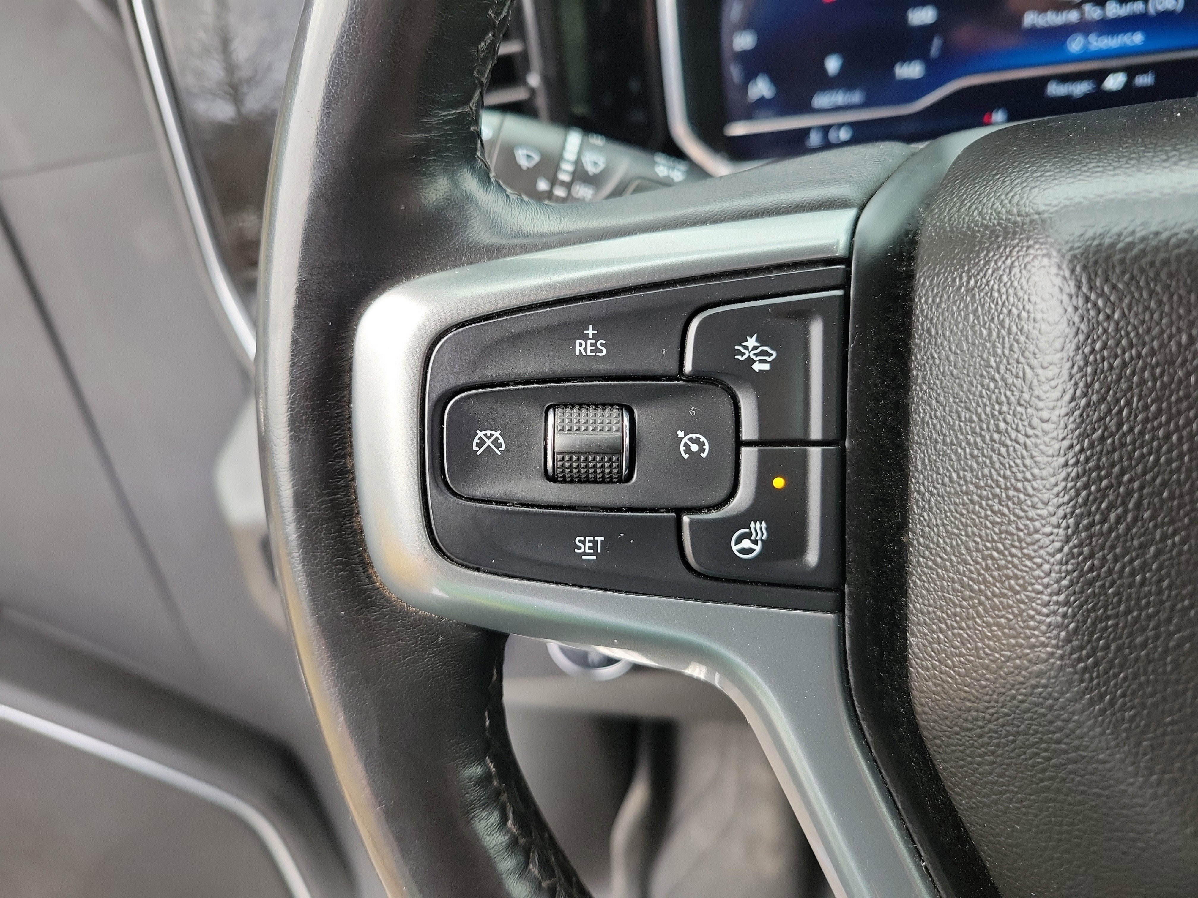 Used 2022 Chevrolet Silverado 1500 RST w/ LPO, Dark Essentials Package image 14