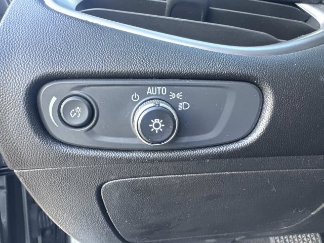 Used 2024 Chevrolet Malibu LT FWD image 25