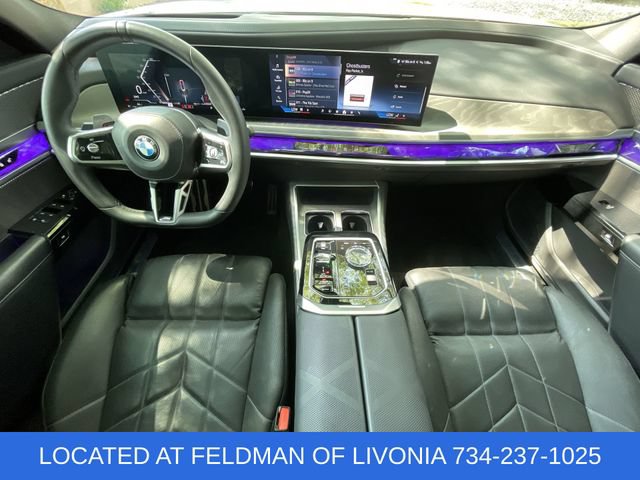 Used 2023 BMW 760i xDrive AWD/4WD image 21