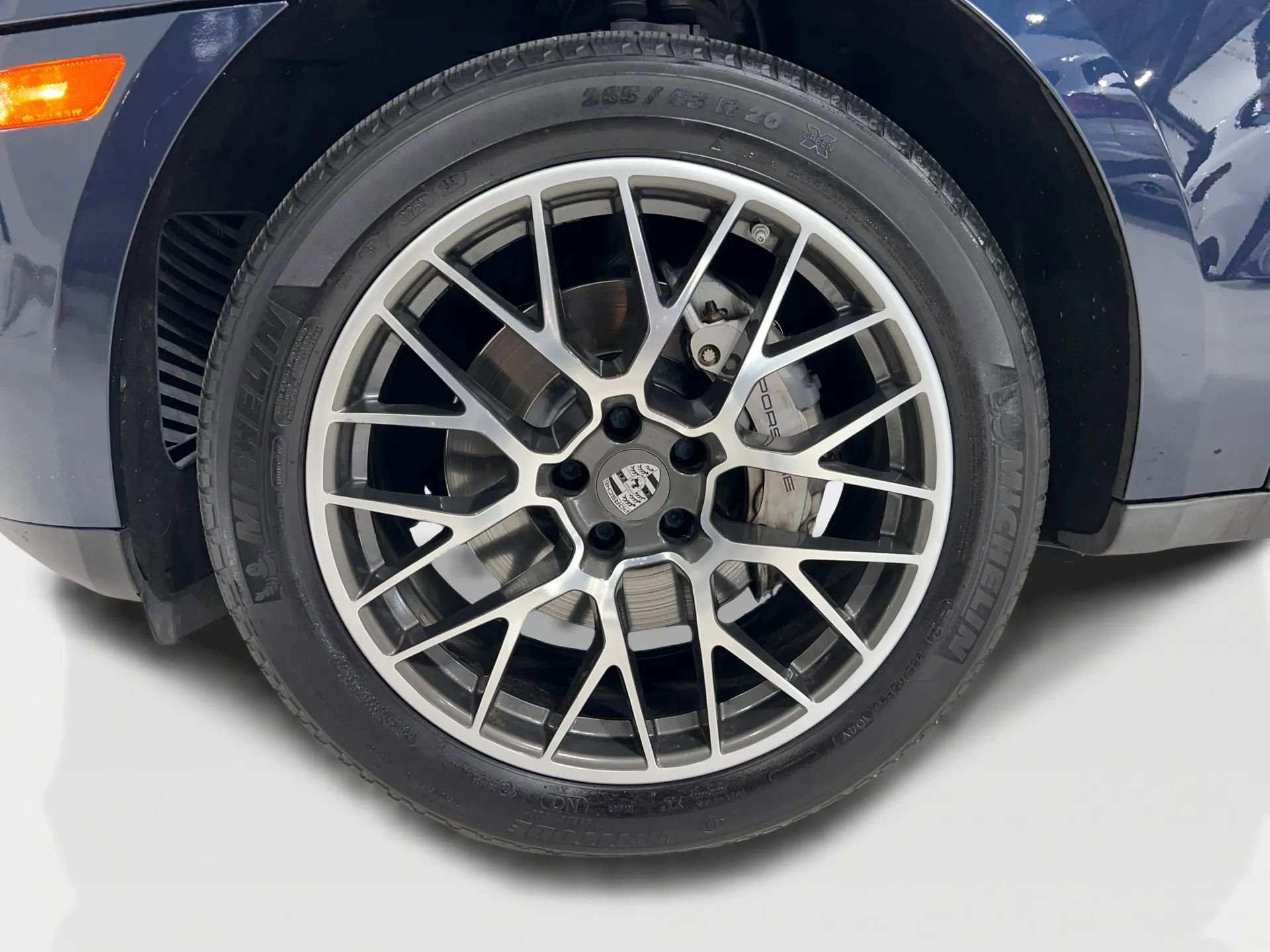 Used 2017 Porsche Macan S image 42