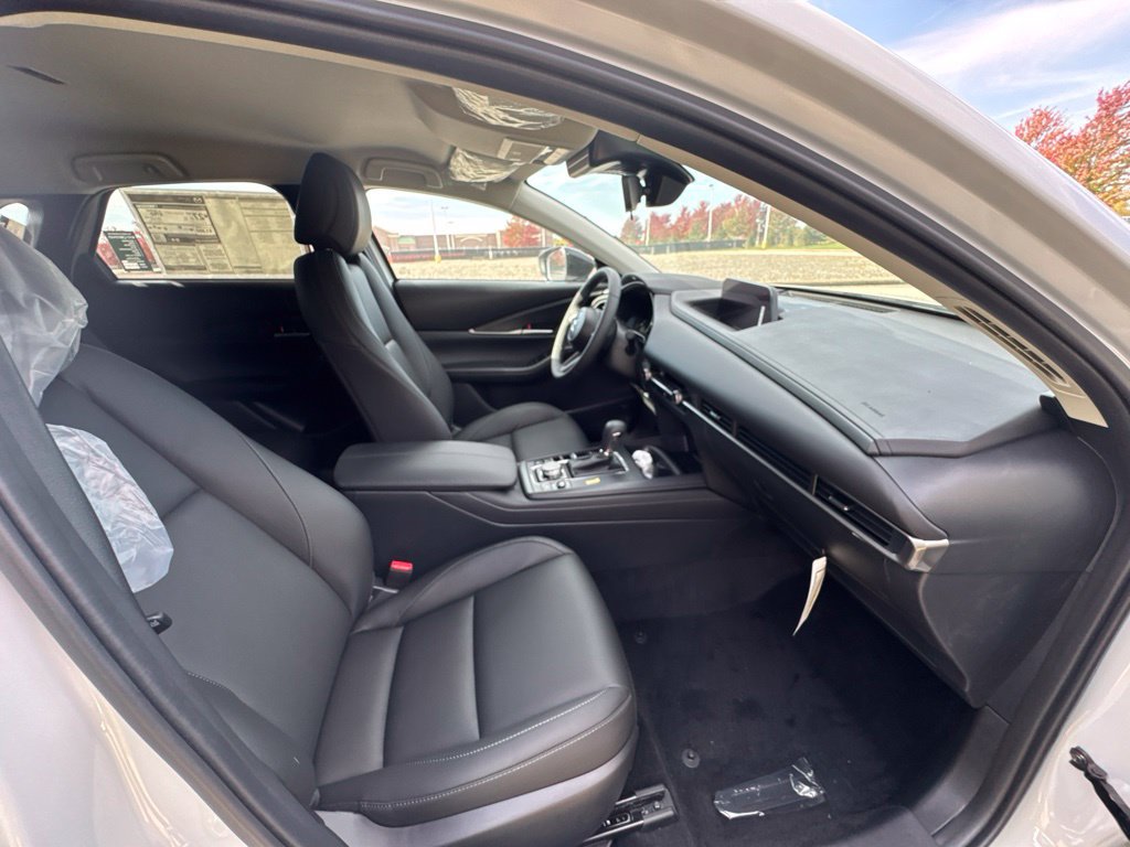 New 2026 MAZDA CX-30 AWD 2.5 S w/ Select Sport Pkg image 5