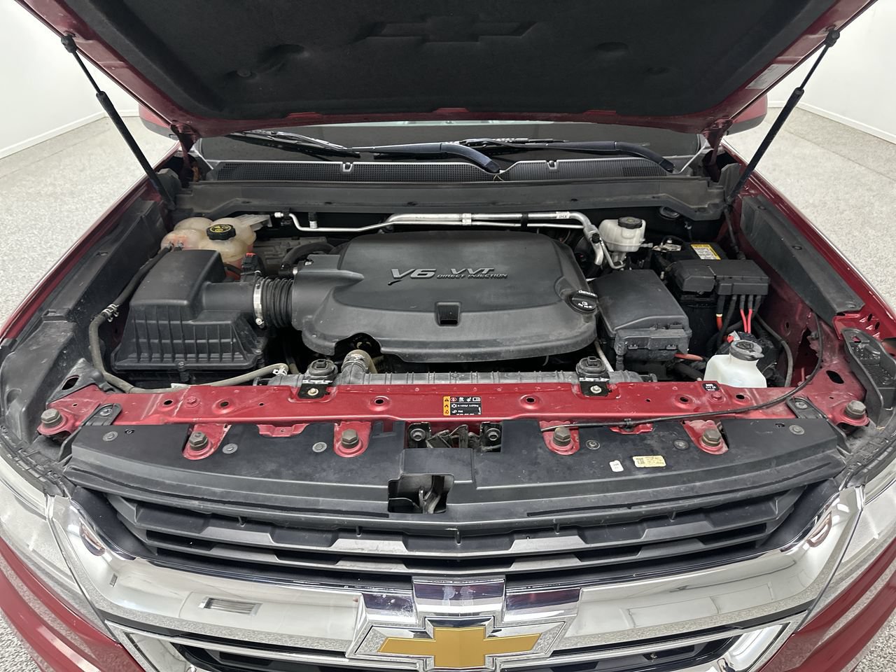 Used 2019 Chevrolet Colorado LT w/ LT Convenience Package AWD/4WD image 16