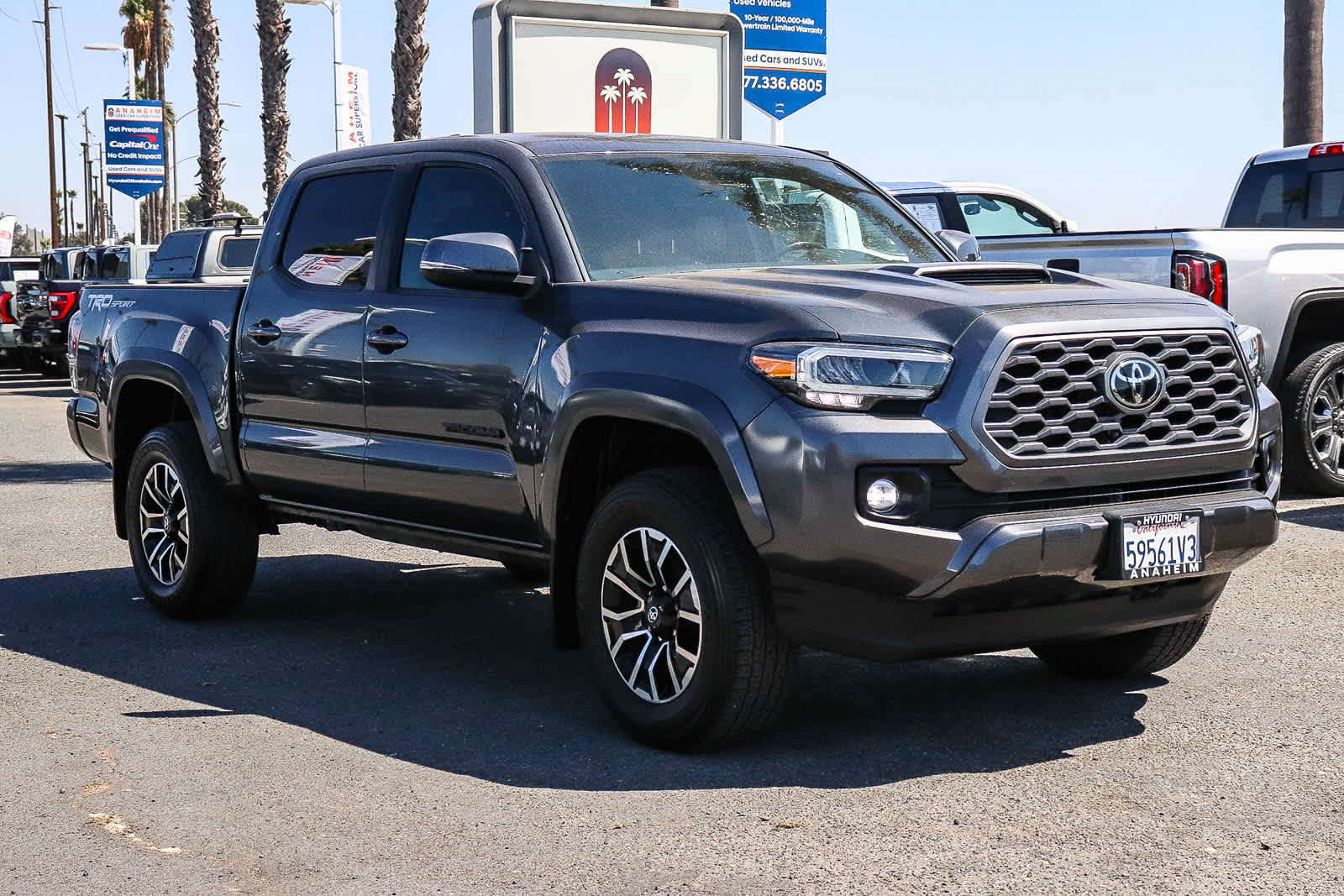 Used 2023 Toyota Tacoma TRD Sport RWD image 3