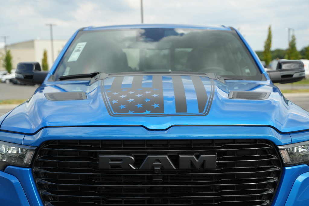 New 2026 RAM 1500 Laramie AWD/4WD image 46