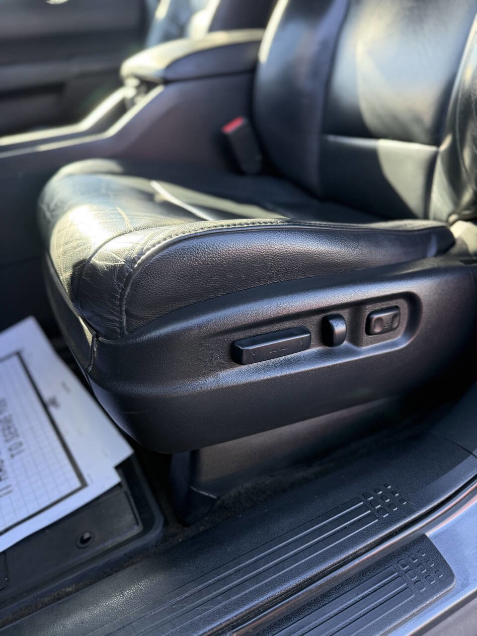 Used 2015 Honda Pilot Touring image 14