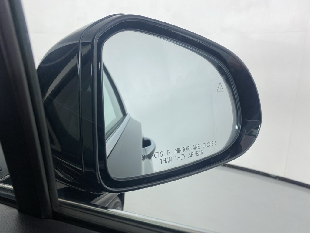 Used 2023 Hyundai Santa Fe Blue image 9