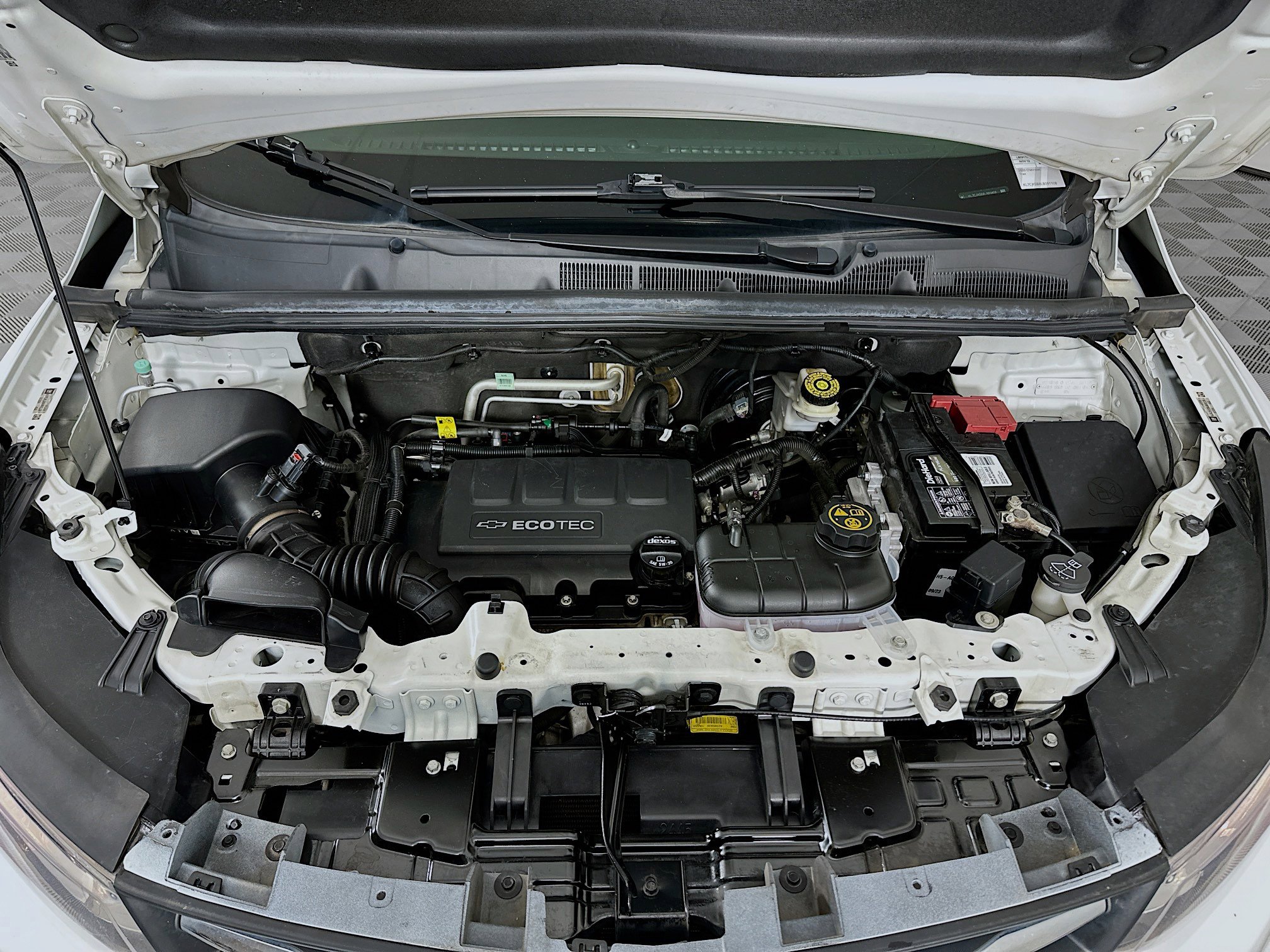 Used 2020 Chevrolet Trax LS w/ Tint and Cruise Package image 31