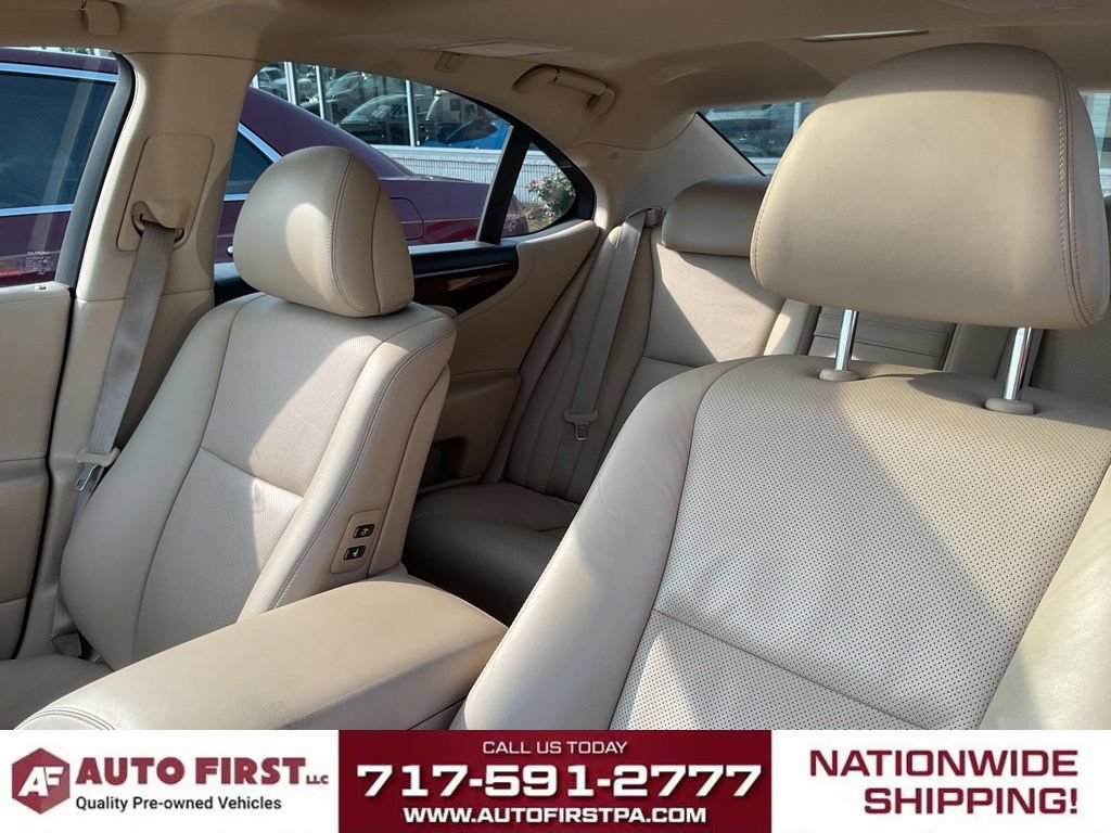 Used 2007 Lexus LS 460 RWD image 8