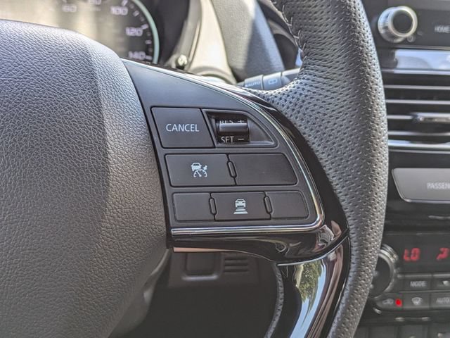 Used 2025 Mitsubishi Eclipse Cross AWD image 29