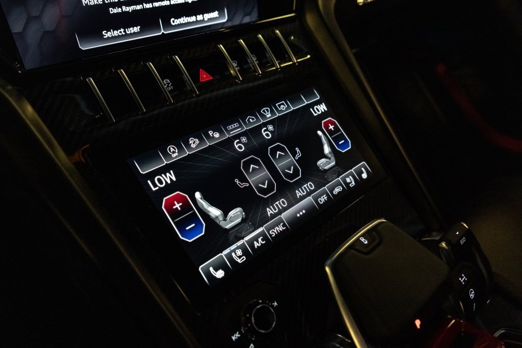 Used 2024 Lamborghini Urus Performante image 9