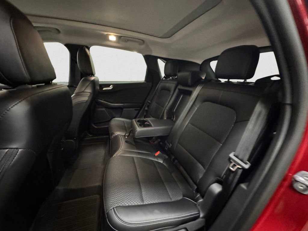 New 2025 Ford Escape SE FWD image 13