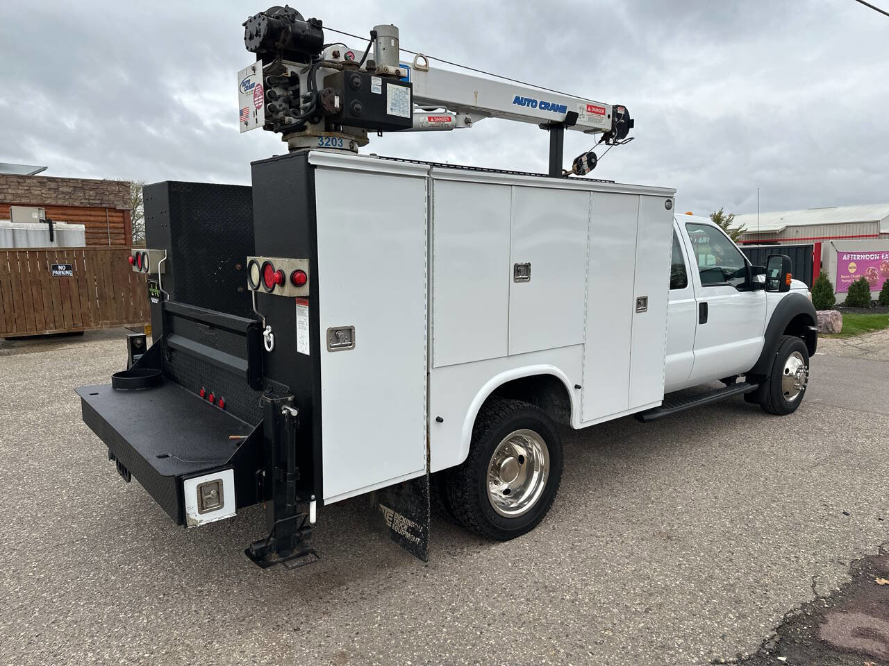 Used 2013 Ford F450 XL w/ PWR Equipment Group image 5