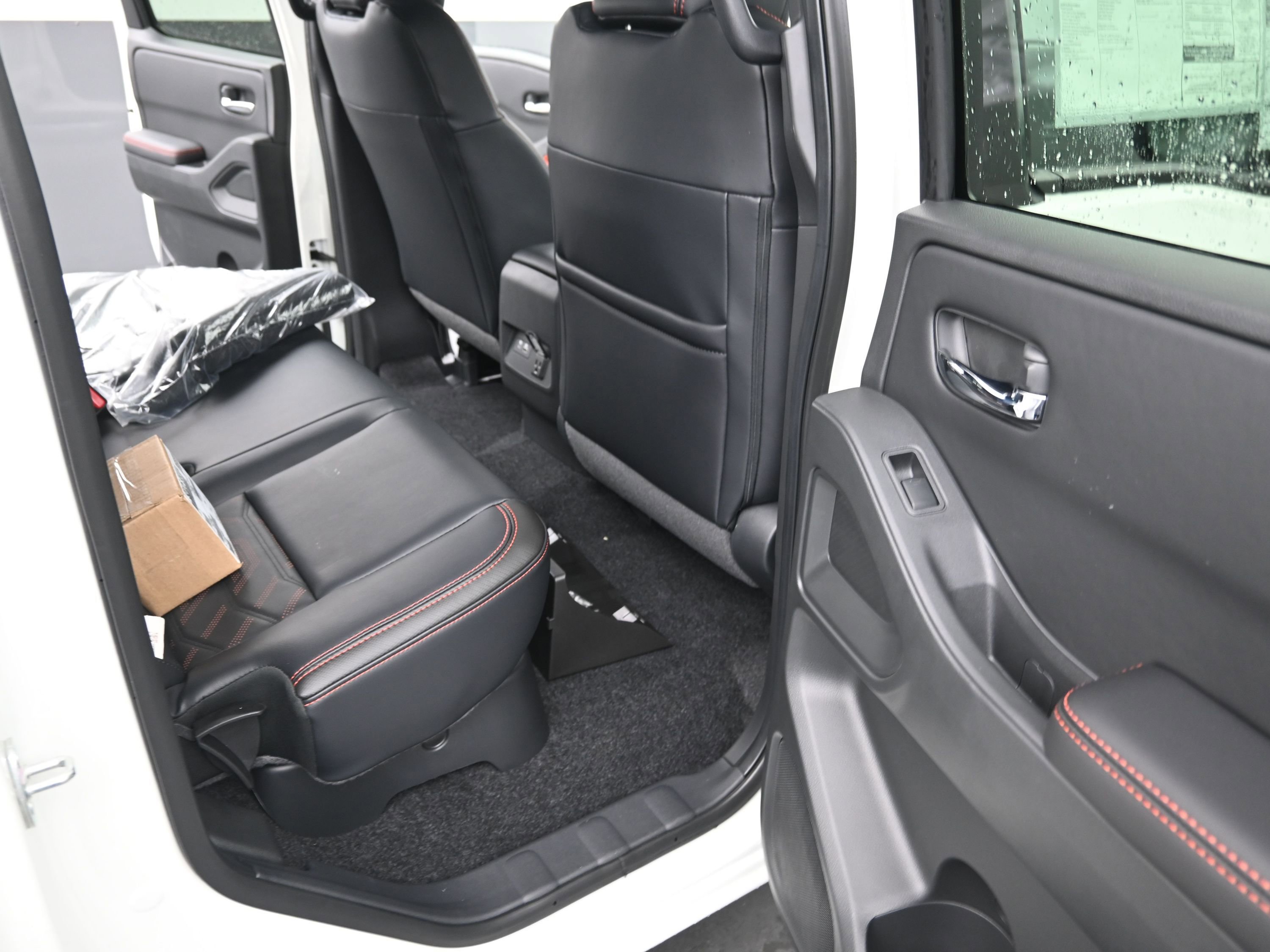 New 2025 Nissan Frontier Pro-X w/ Pro Premium Package image 18