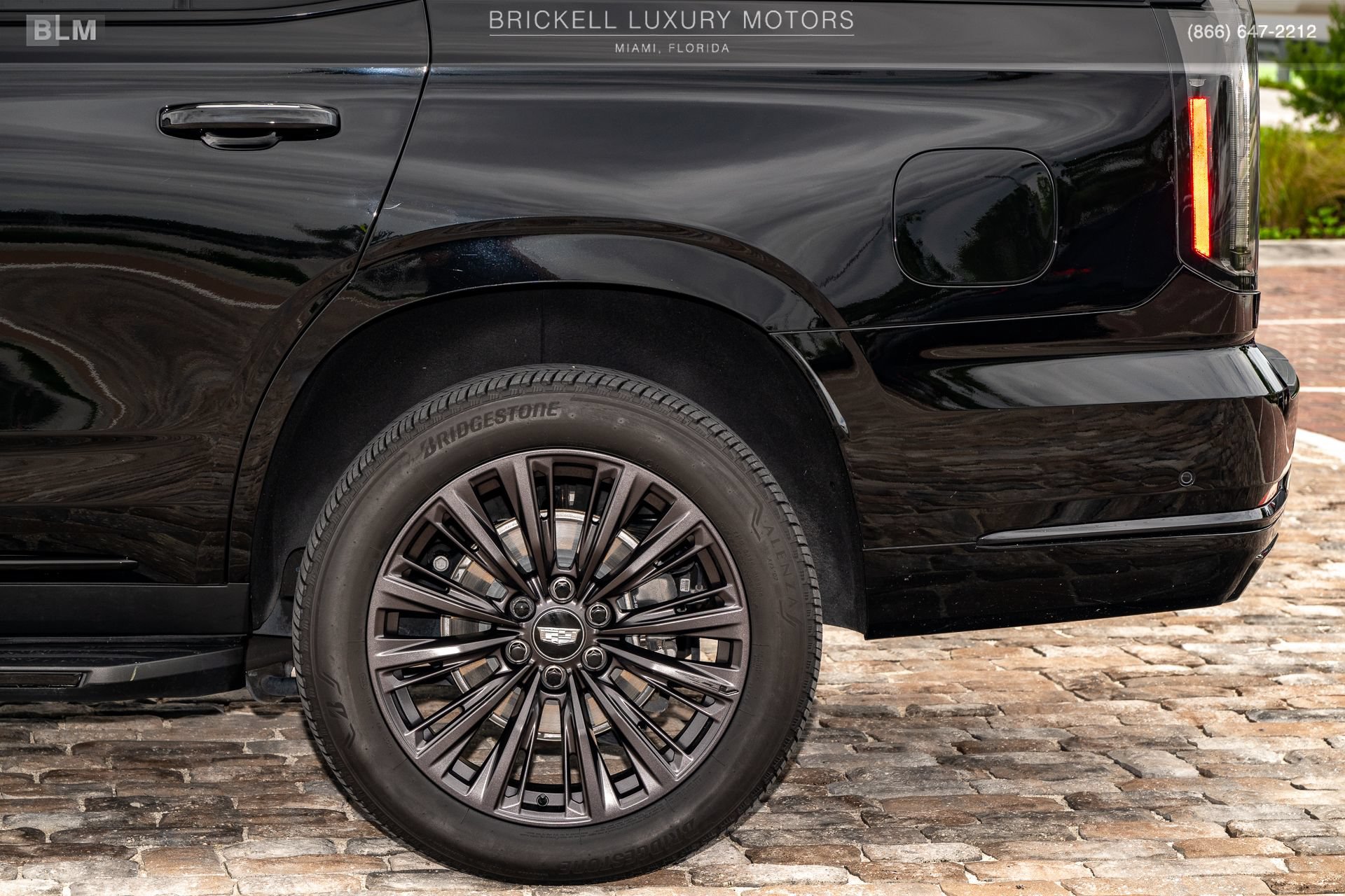 Used 2025 Cadillac Escalade Sport w/ LPO, ONYX Package AWD/4WD image 55