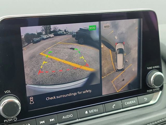 Used 2021 Nissan Rogue SV image 25