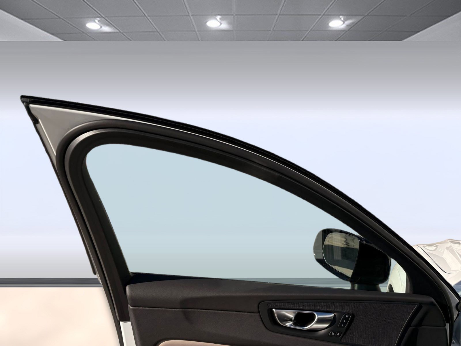 Certified 2026 Volvo XC60 B5 Plus w/ Protection Package Premier image 22