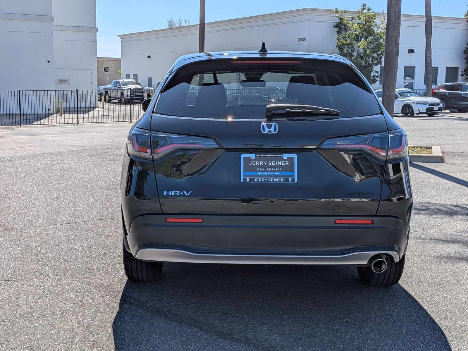 Used 2023 Honda HR-V Sport image 4