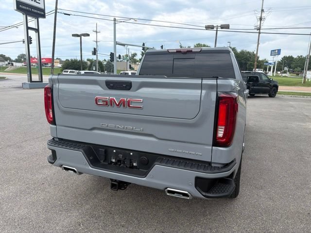 Used 2024 GMC Sierra 1500 Denali w/ Technology Package AWD/4WD image 23
