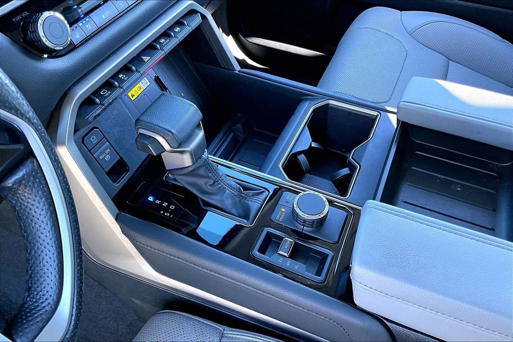 Used 2023 Toyota Tundra Limited image 15