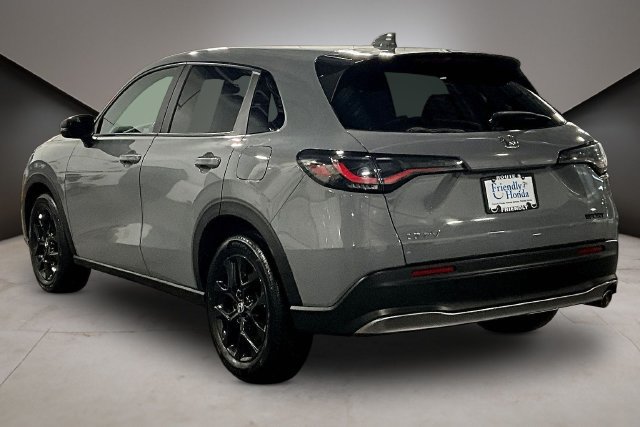 Used 2024 Honda HR-V Sport image 4