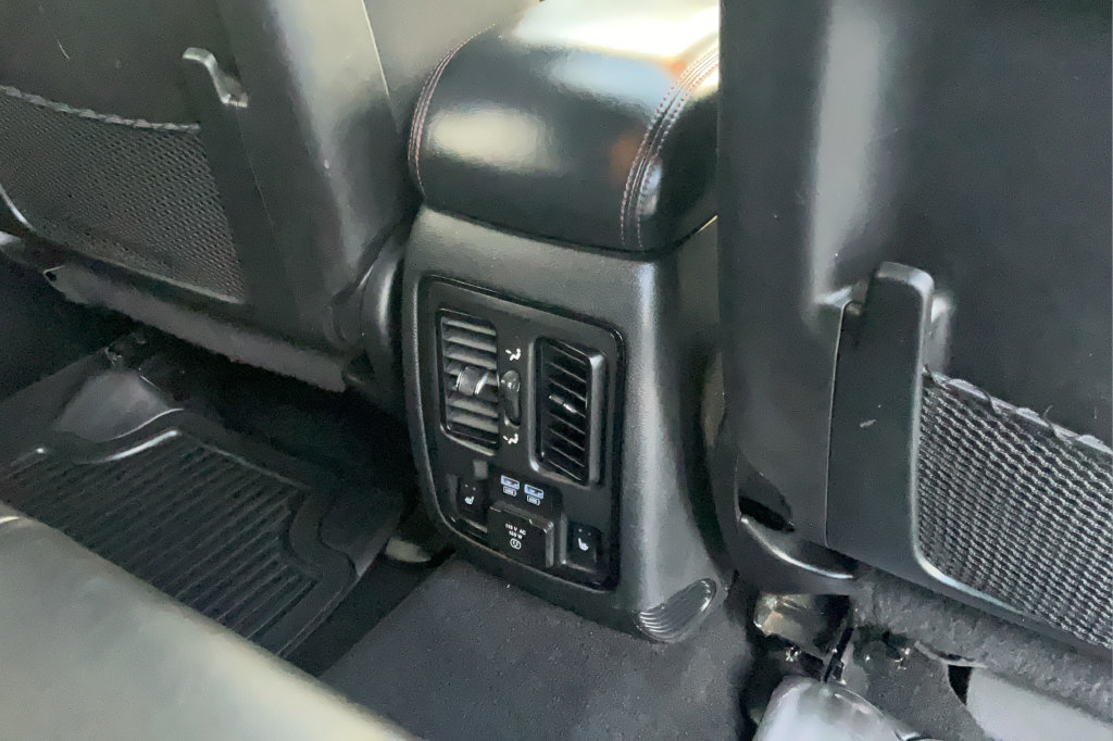 Used 2024 Dodge Durango GT AWD/4WD image 21