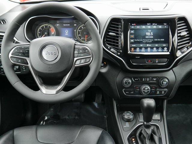 Used 2022 Jeep Cherokee Limited image 16