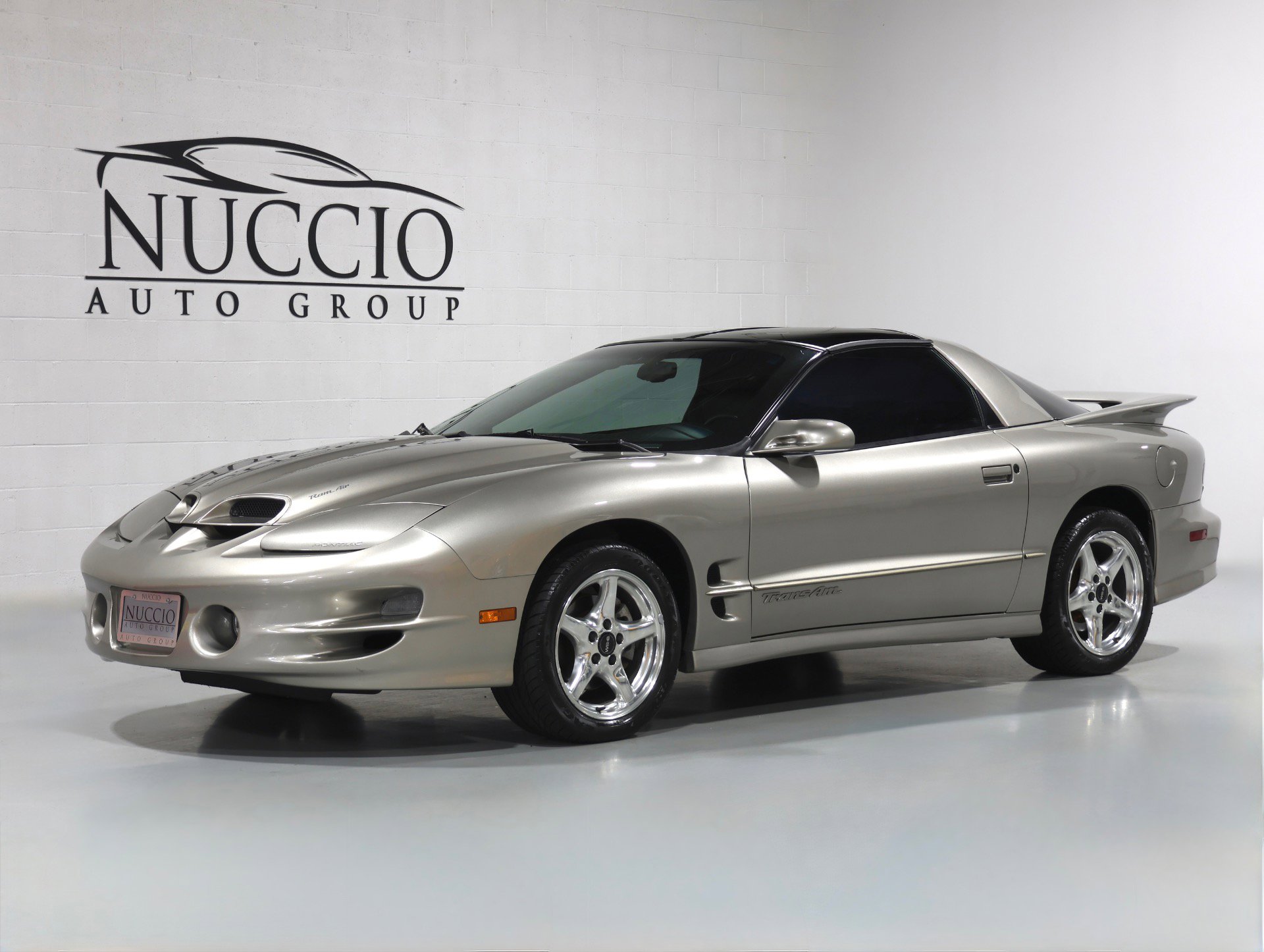 Used 2000 Pontiac Firebird Formula RWD image 21