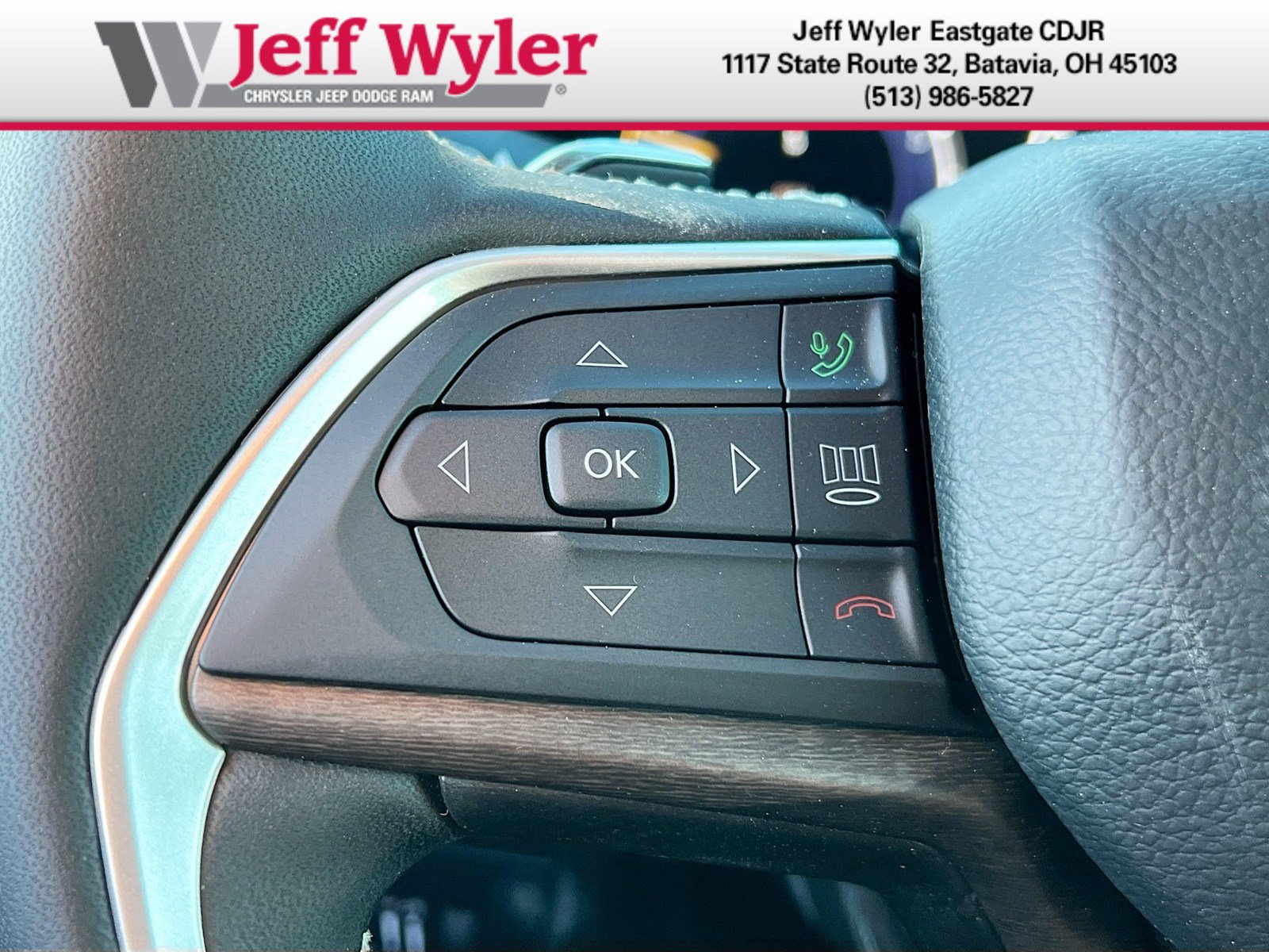 New 2026 Jeep Grand Cherokee Limited w/ Limited Altitude Package AWD/4WD image 15